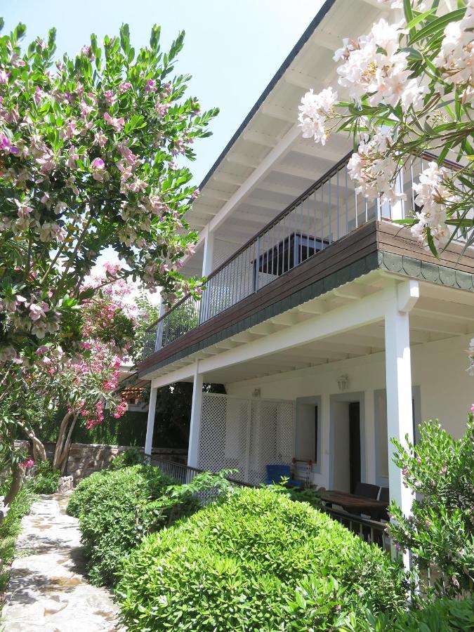 Arriba Pension & Restaurant Gümüşlük Zewnętrze zdjęcie